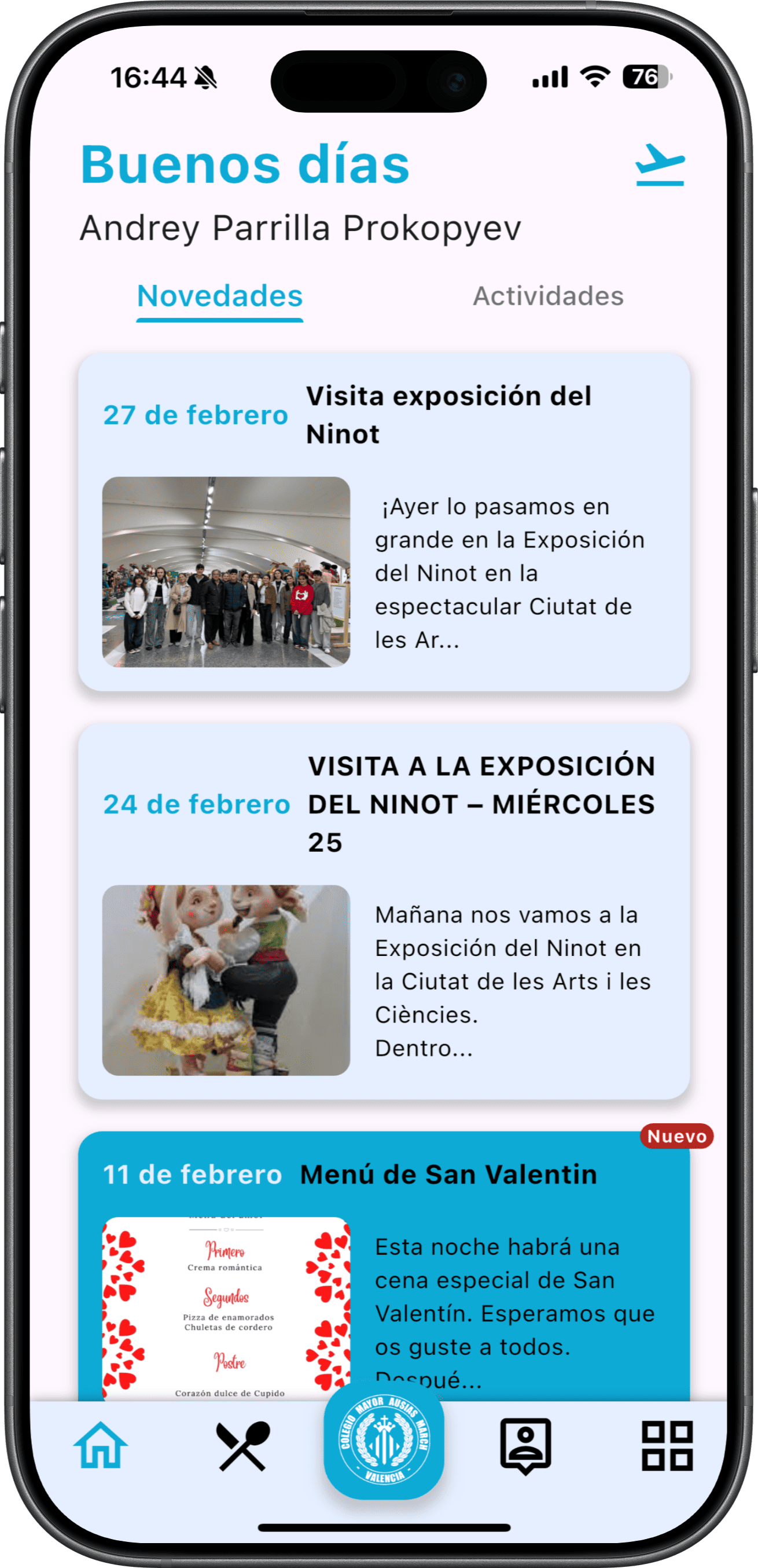 App Collegium en móvil